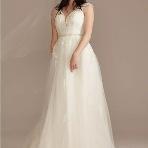 Chic White Bridal Gown with Lace Details